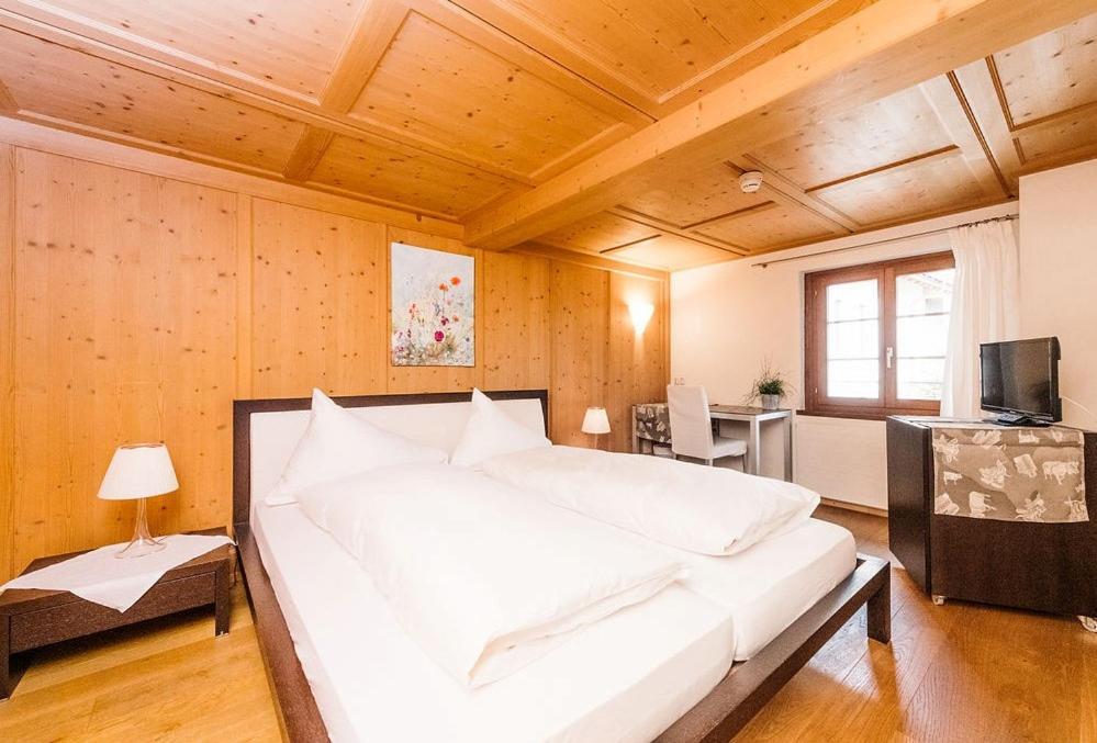 The Boutique Gasthaus Engel Walchwil Екстер'єр фото